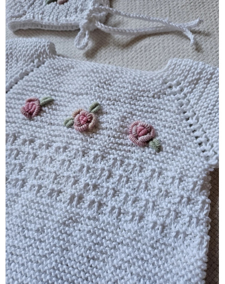 Conjunto Pelele Flores Bordadas